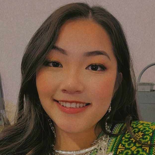 Headshot of Lily Yang