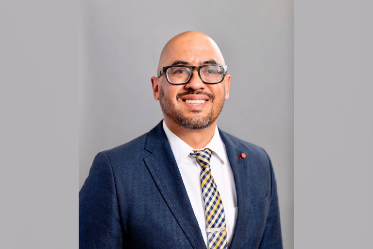 Fabrizio Mejia headshot