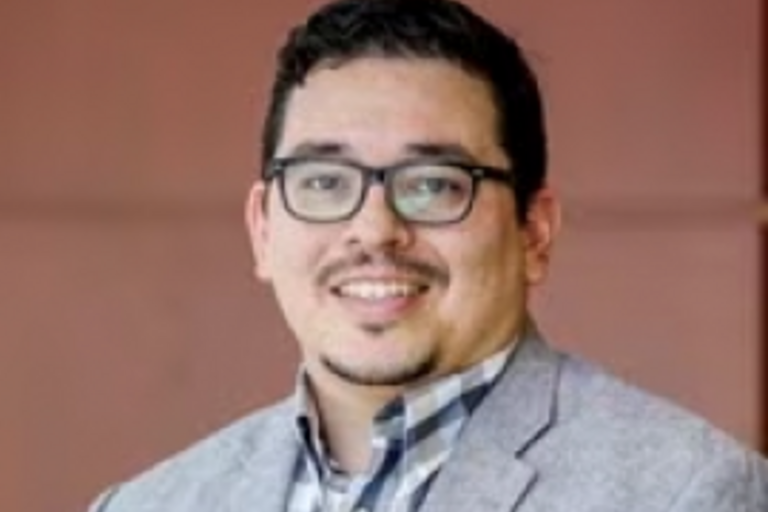 Nicholas Vargas headshot